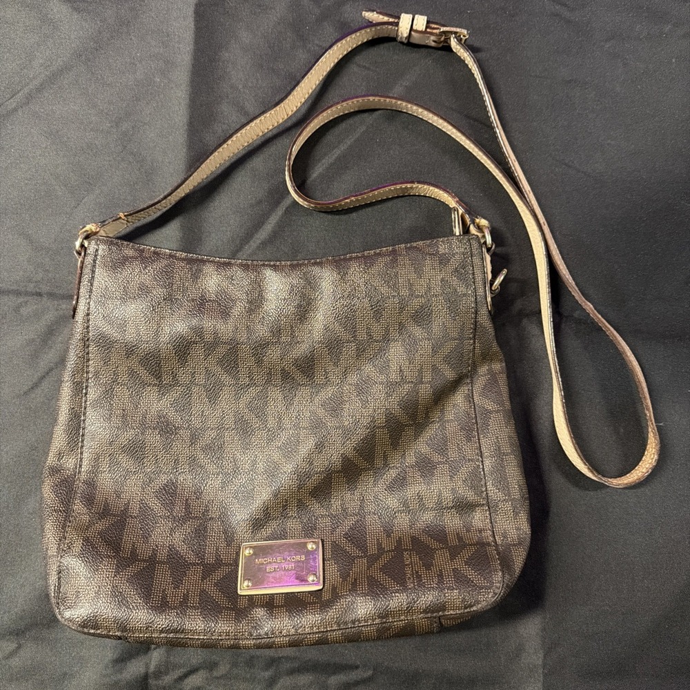MICHAEL Michael Kors Jet Set Crossbody Signature Messenger Bag Brown Gold